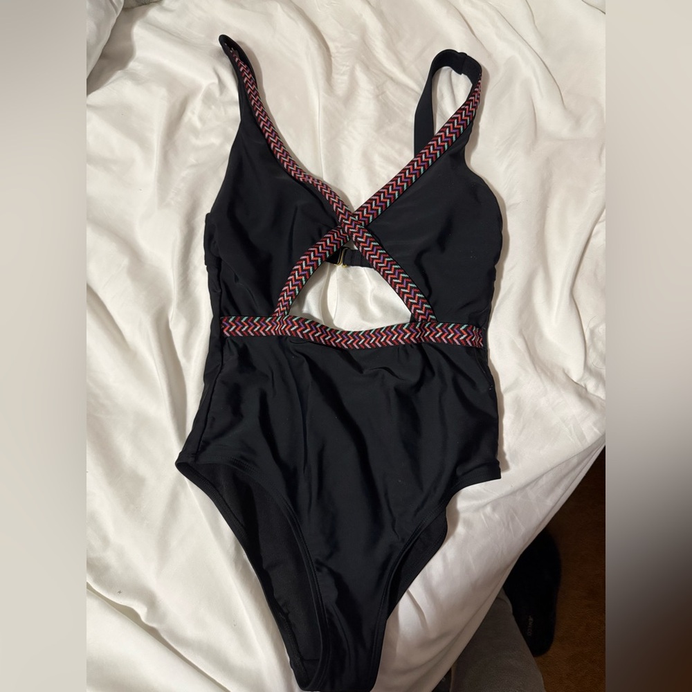 Xhilaration  one piece swimsuit size m